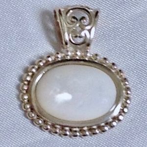 💲SALE💲  Genuine Mother of Pearl Pendant Sterling Silver